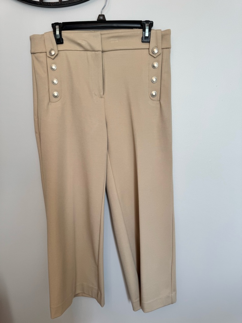 Chico's Beige Wide-Leg Sailor Button Pants size 1.5R (10)
